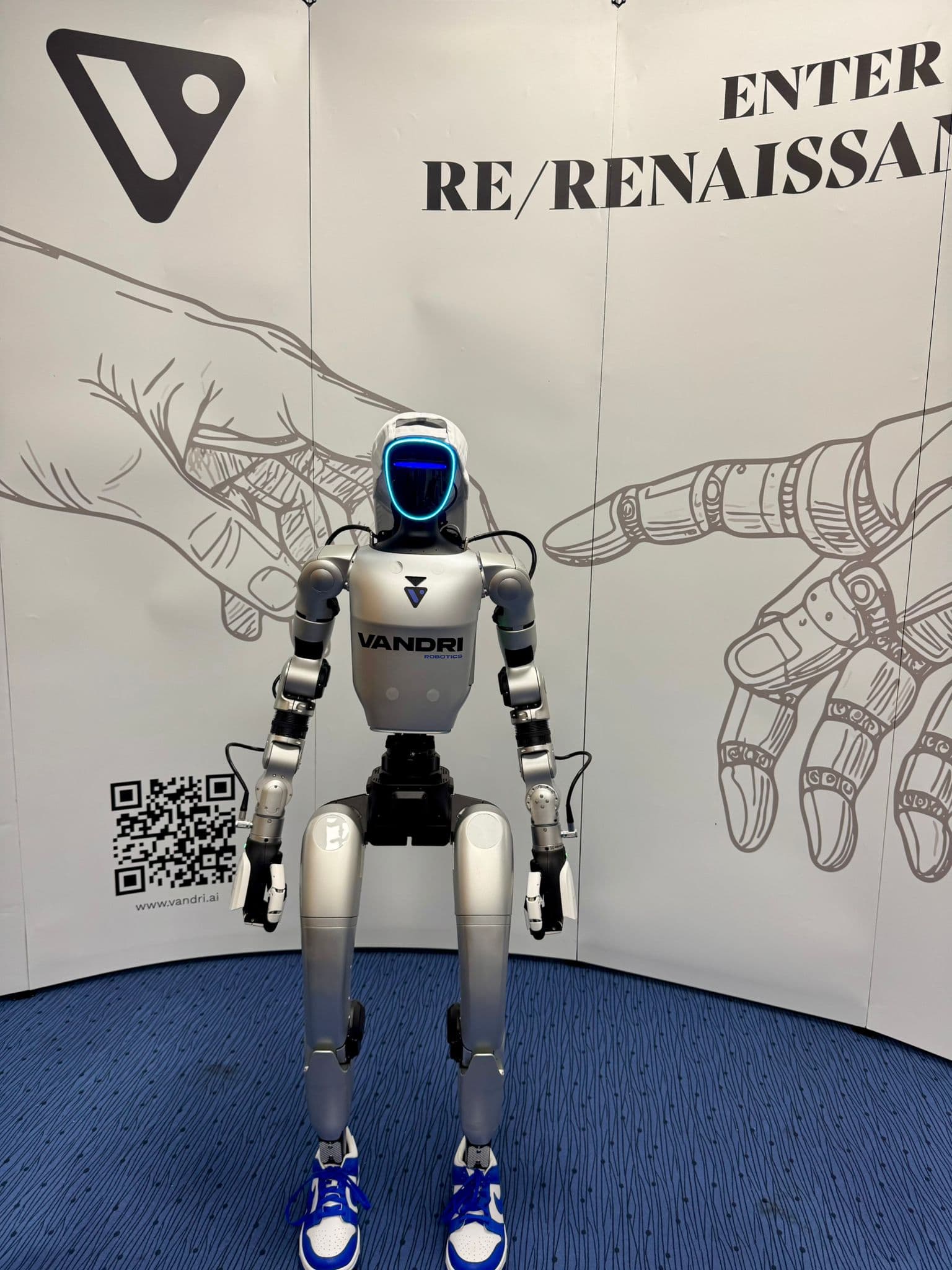 Humanoid robot